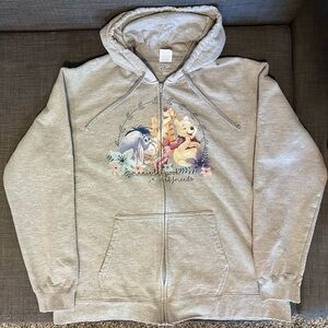Disney - Women’s Winnie the Pooh Sweatshirt XL Extra Large